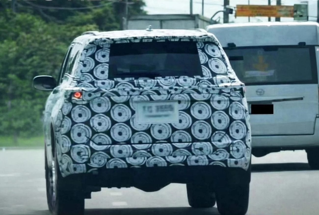 toyota fortuner 3