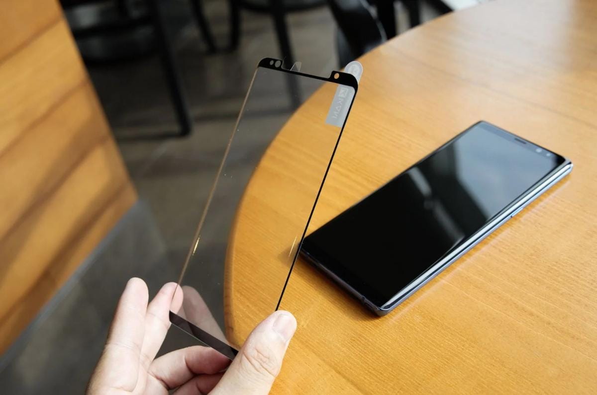 It's not just cracks: how to tell when you need to replace your phone screen protector 2 screen