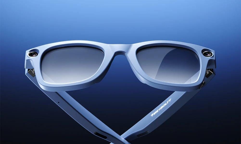 You might be being filmed right now: 5 ways to spot a hidden camera in smartglasses 2 smartwatch2